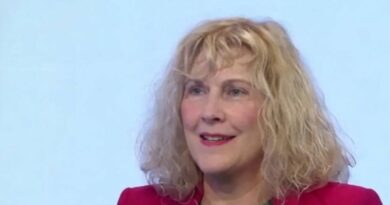 Ana María Sanjuan niega que haya imposiciones desde el extranjero en los diálogos: «EE.UU. no está en la mesa»