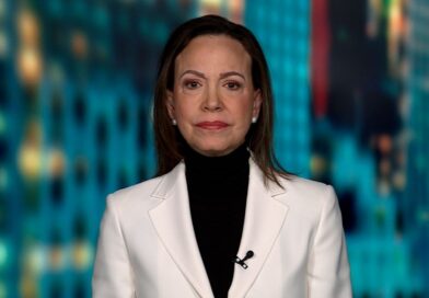 Oposición exige que se respete el derecho de María Corina Machado de regresar al país