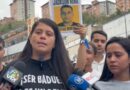 Andreína Baduel denuncia falta de respuesta ante traslados de presos políticos desde El Helicoide
