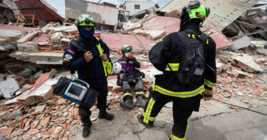 Cuatro peruanos permanecen desaparecidos en Venezuela y otros dos serán evacuados tras los terremotos