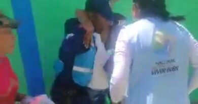 Nuevos desmayos en liceo de Sabaneta: Representantes se descompensan durante charla de autoridades