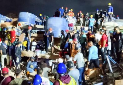 Rescate de tres cadáveres eleva a ocho los muertos en edificio de Tucacas