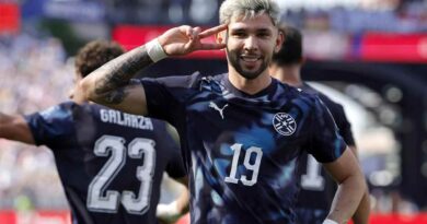 Paraguay clasifica en los penaltis y espera rival entre Francia y Suecia