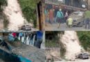 Tres vehículos tapiados dejó deslizamiento de tierra en la Colonia Tovar