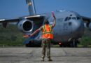 Aviones de EE.UU. siguen llegando a Venezuela con ayuda humanitaria