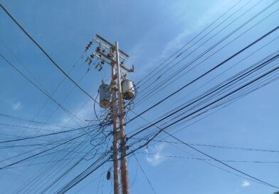 En la urbanización El Bosque de Coro tienen dos días sin la fase eléctrica 220