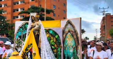 Caminata por la Fe oró en memoria de fallecidos en La Mar Suite de Tucacas