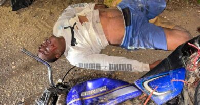 Motorizado murió y su acompañante fue herida arrollados en la vía Yaracal-Las Colonias
