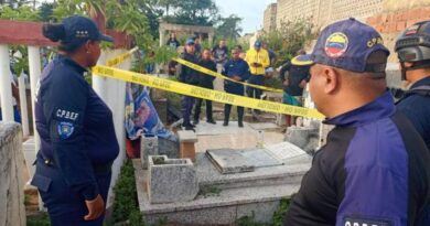 Un hombre apareció ahorcado sobre la tumba de su madre en Chichiriviche