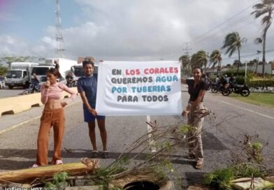 Trancan la Moron-Coro en protesta por falta de agua potable