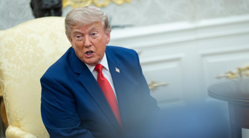 Trump afirma que EE.UU. pasó de la guerra a una “relación increíble” con Venezuela
