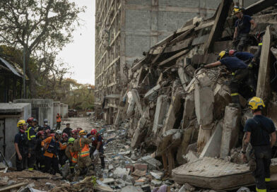 Se elevan a 2.295 las personas fallecidas y 11.267 heridos por el doble terremoto en Venezuela