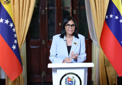 Delcy Rodríguez sale al paso de las críticas al pacto con Trump e insiste en la soberanía nacional sobre el petróleo