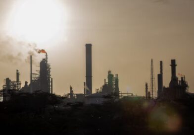 Bloomberg: La deuda de Venezuela sigue creciendo mientras intenta restructurarla