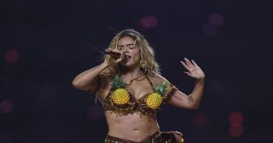 No me arrepiento de sentir tanto: Karol G le canta al desamor sin disculpas en su nuevo álbum
