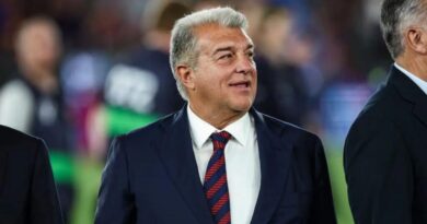 El Barcelona mantiene su oferta al Atlético por Julián Alvarez