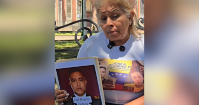 Madre de sargento detenido por el caso Gedeón pide a la AN 2015 priorizar la liberación de presos políticos