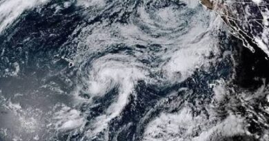 La tormenta tropical Lala se convierte en un huracán y avanza hacia Hawái