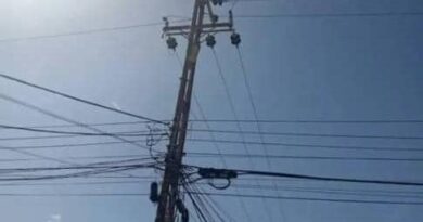 Más de 18 horas sin servicio eléctrico en Villa del Mar del municipio Colina