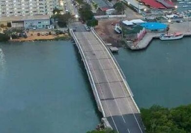 Puente de Punta Brava sigue cerrado