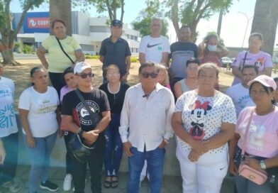 Vecinos del sector II de la UCV protestaron en Corpoelec por falta de energía eléctrica