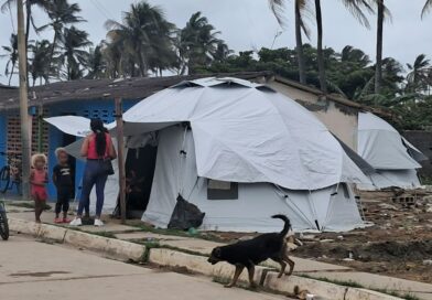 A dos meses del sismo en Boca de Aroa permanecen familias en carpas