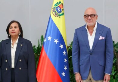 Exigen transparencia en el diálogo entre el chavismo y la oposición