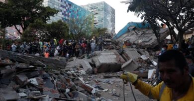 España cifra en 75 los españoles en paradero desconocido tras el terremoto de Colombia