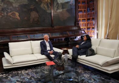 Restringen cobertura de medios en La Carlota para el inicio del diálogo