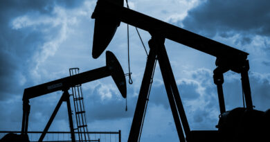 El precio del petróleo sube ante la falta de certezas sobre la reapertura del estrecho de Ormuz