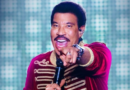 Lionel Richie sale del hospital tras someterse a pruebas de corazón