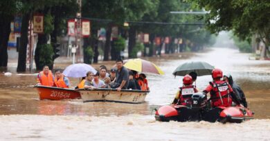 Tifón Saudel causa inundaciones en China