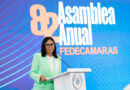 Delcy Rodríguez emuló a su antecesor y «adelantó» la Navidad en una Venezuela a oscuras