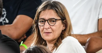 Madre de Mbappé señalada en una investigación por corrupción en la selección francesa