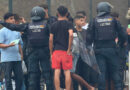 La Policía española inicia el desalojo del último campamento de migrantes en Ceuta