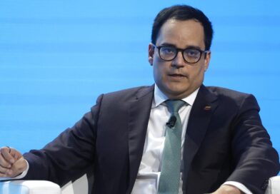 Venezuela presenta ante el FMI una hoja de ruta basada en petróleo y minería