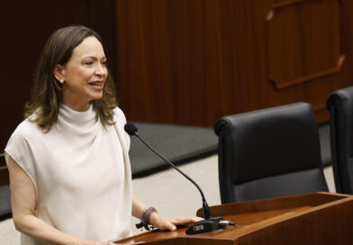Financial Times: María Corina Machado pide elecciones en Venezuela para el próximo año
