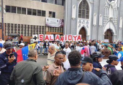 PNB bloqueó marcha de trabajadores en Caracas: una comisión de los manifestantes entregó documento en Miraflores